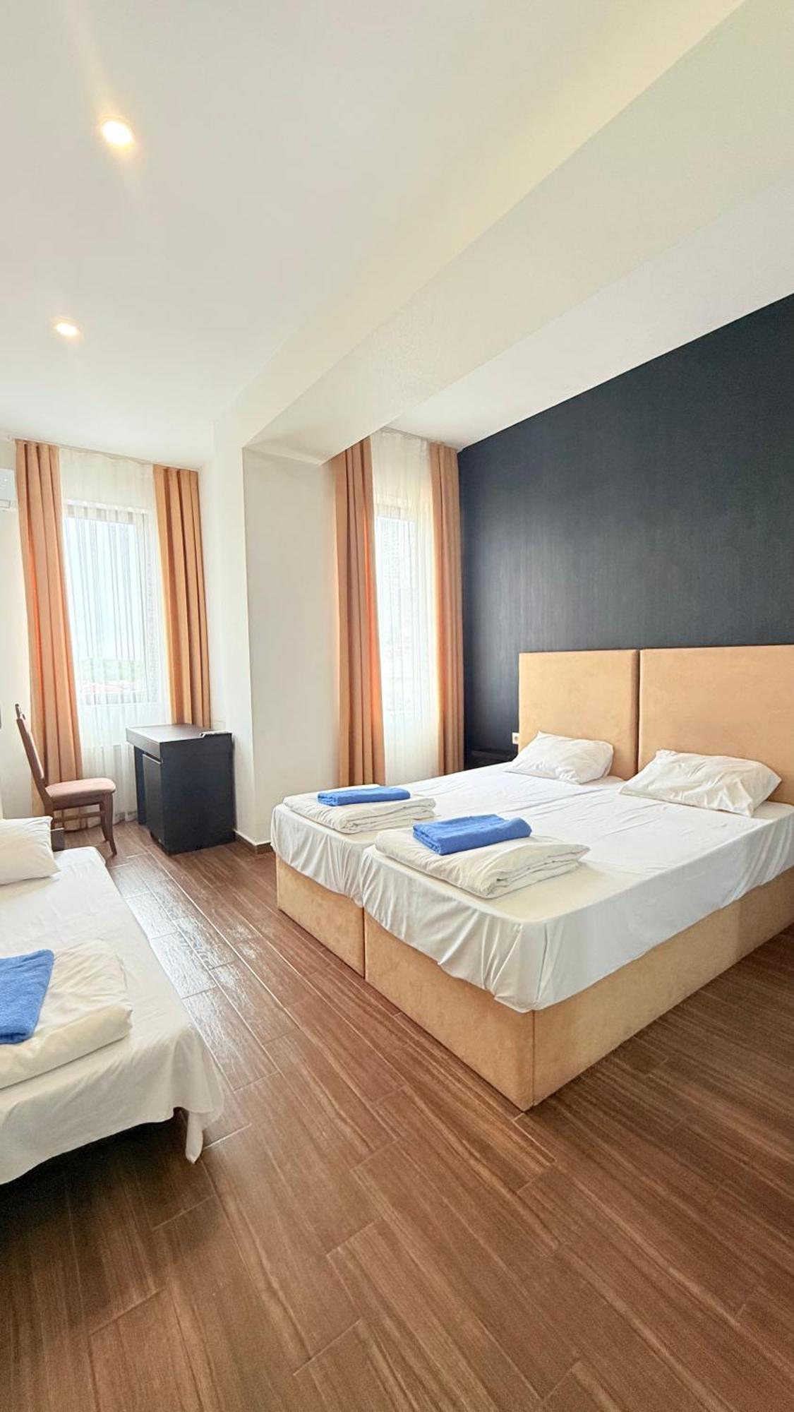 Star Hotel Kutaisi Exterior photo